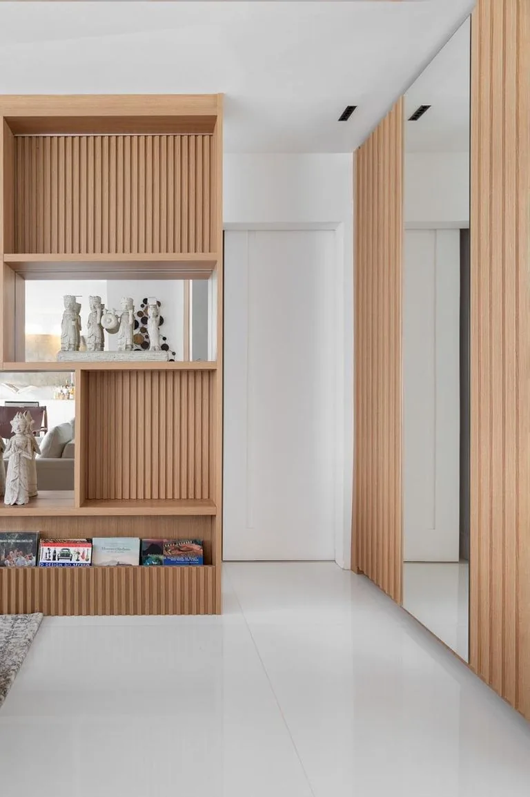 140 m² reformado no Leblon, um por andar — foto 3