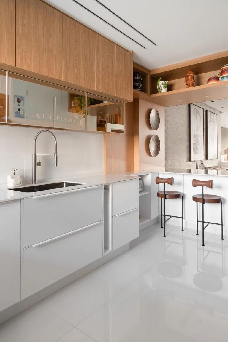 140 m² reformado no Leblon, um por andar — foto 17
