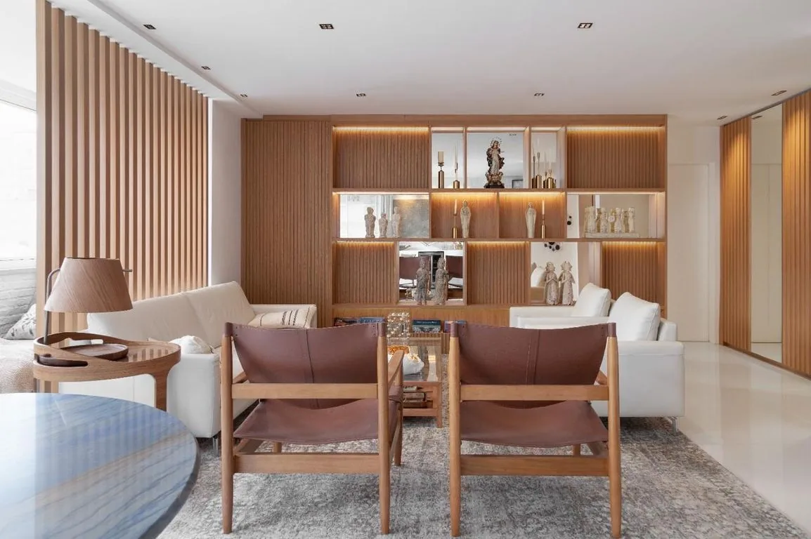 140 m² reformado no Leblon, um por andar — foto 18