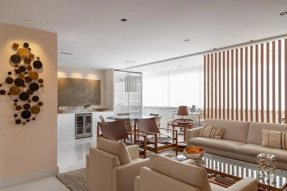 140 m² reformado no Leblon, um por andar — foto 19