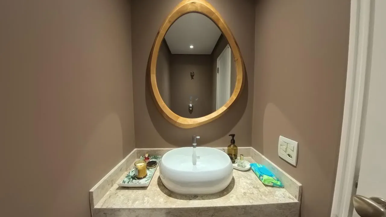 Lavabo com espelho oval