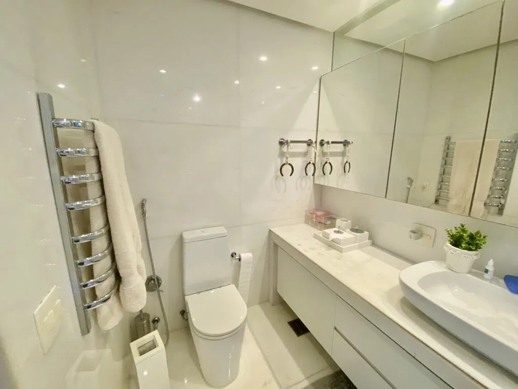 Luxury apartment in Ipanema — 246 m², 2 suites, 2 parking spaces — photo 10